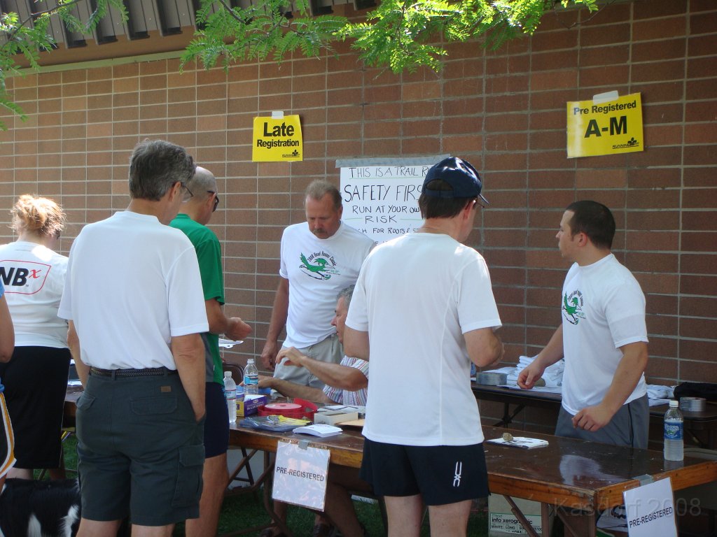 Northville Classic 8k 2008-07 0030.JPG - In the "Pre-registered" line.